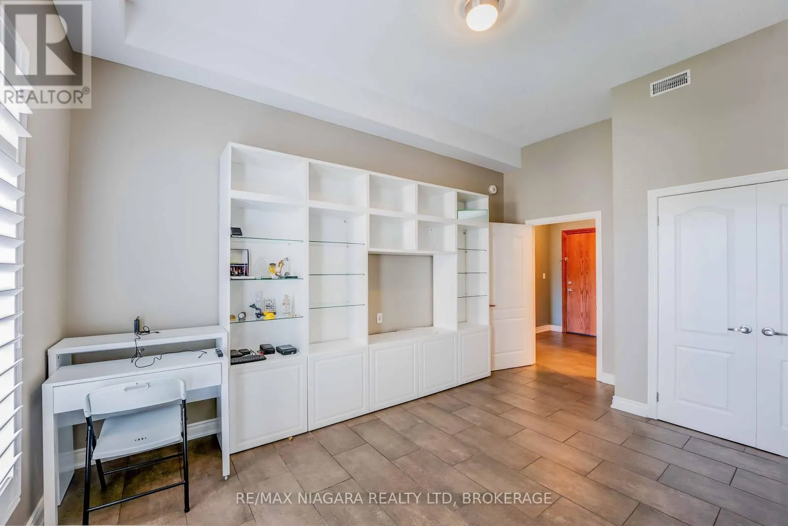 127 - 8111 FOREST GLEN DRIVE, #127
