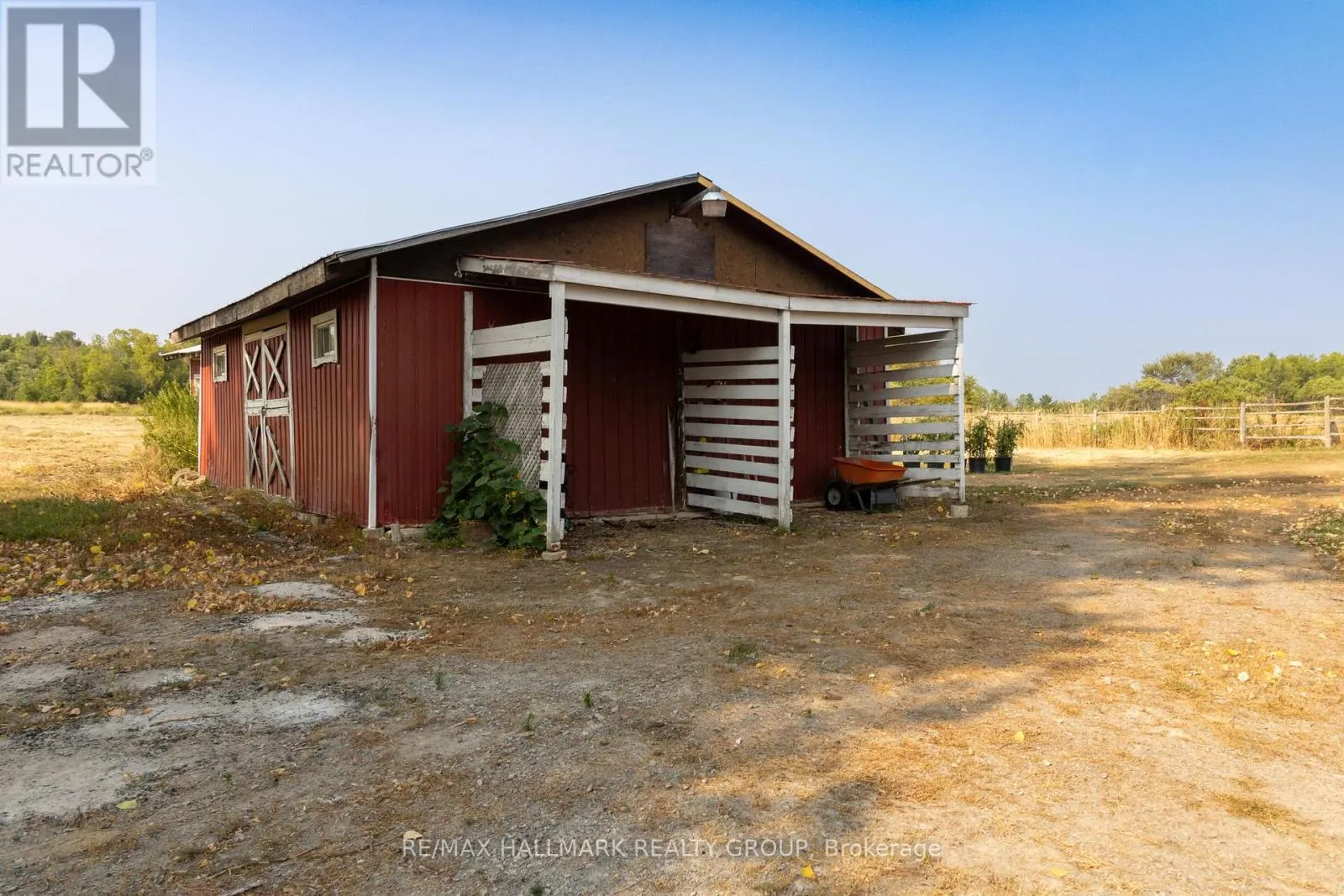 307 COUNTY RD 5 ROAD