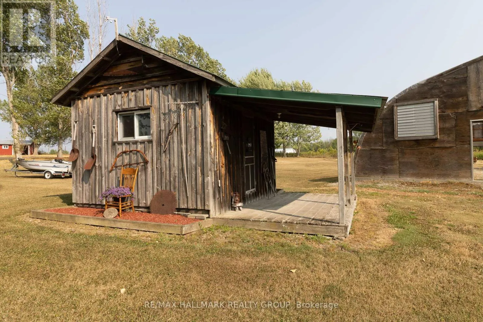 307 COUNTY RD 5 ROAD