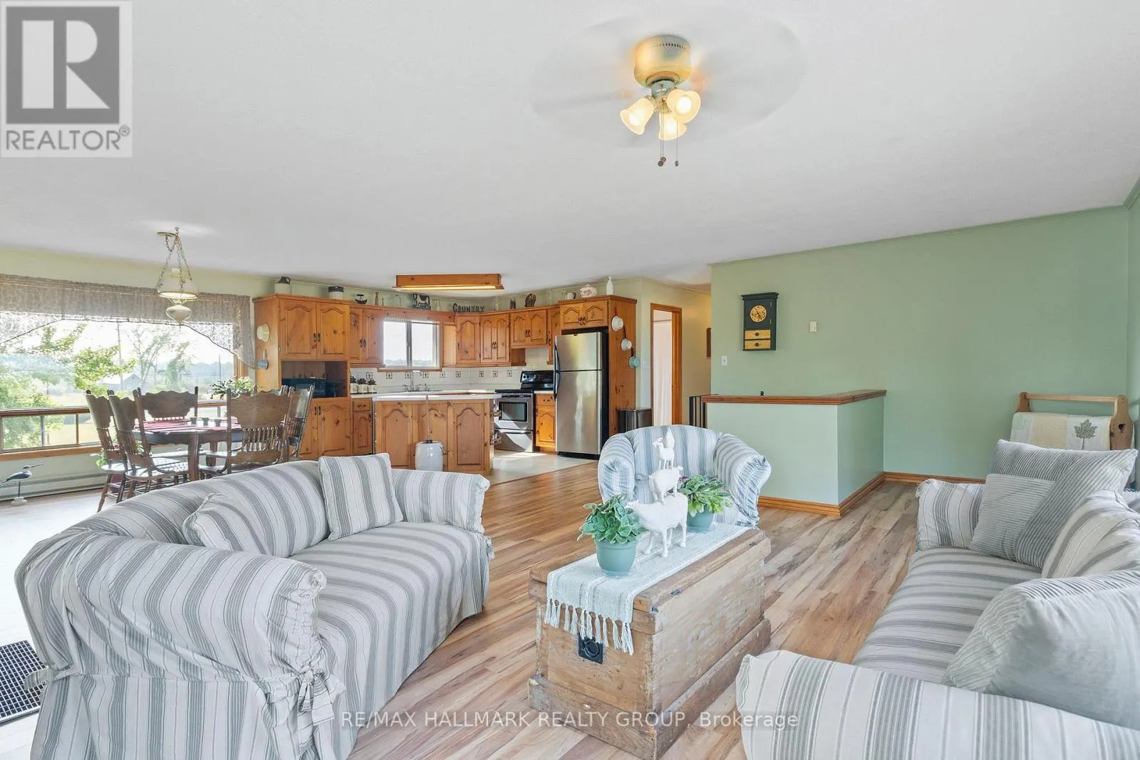 307 COUNTY RD 5 ROAD
