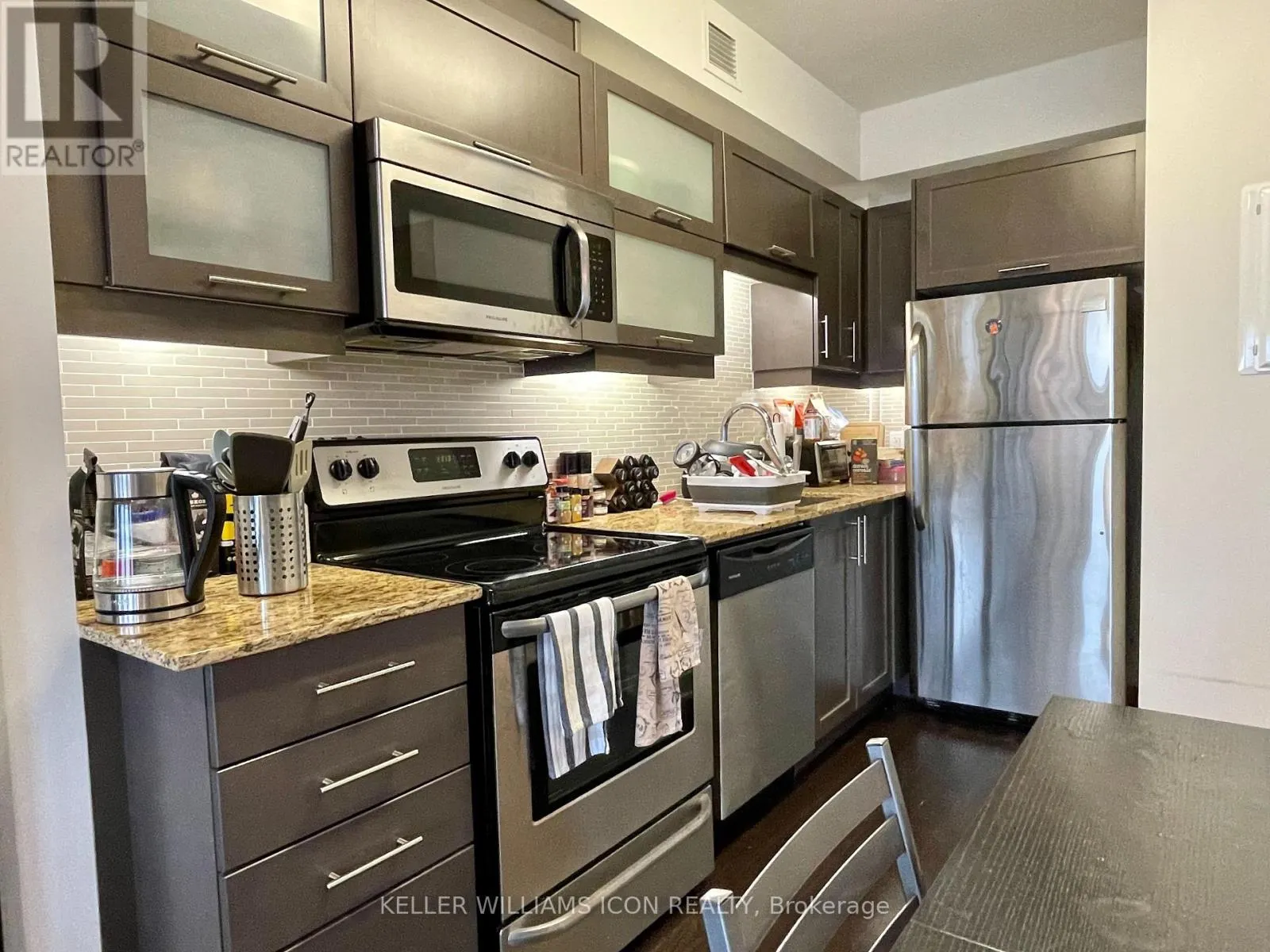 1207 - 40 NEPEAN STREET