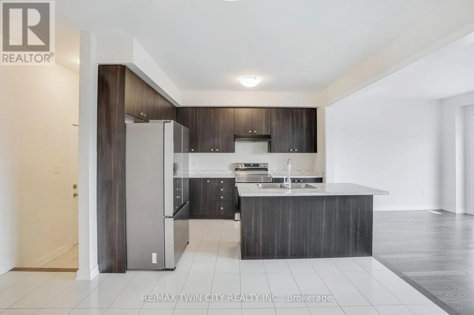 200 WILMOT ROAD