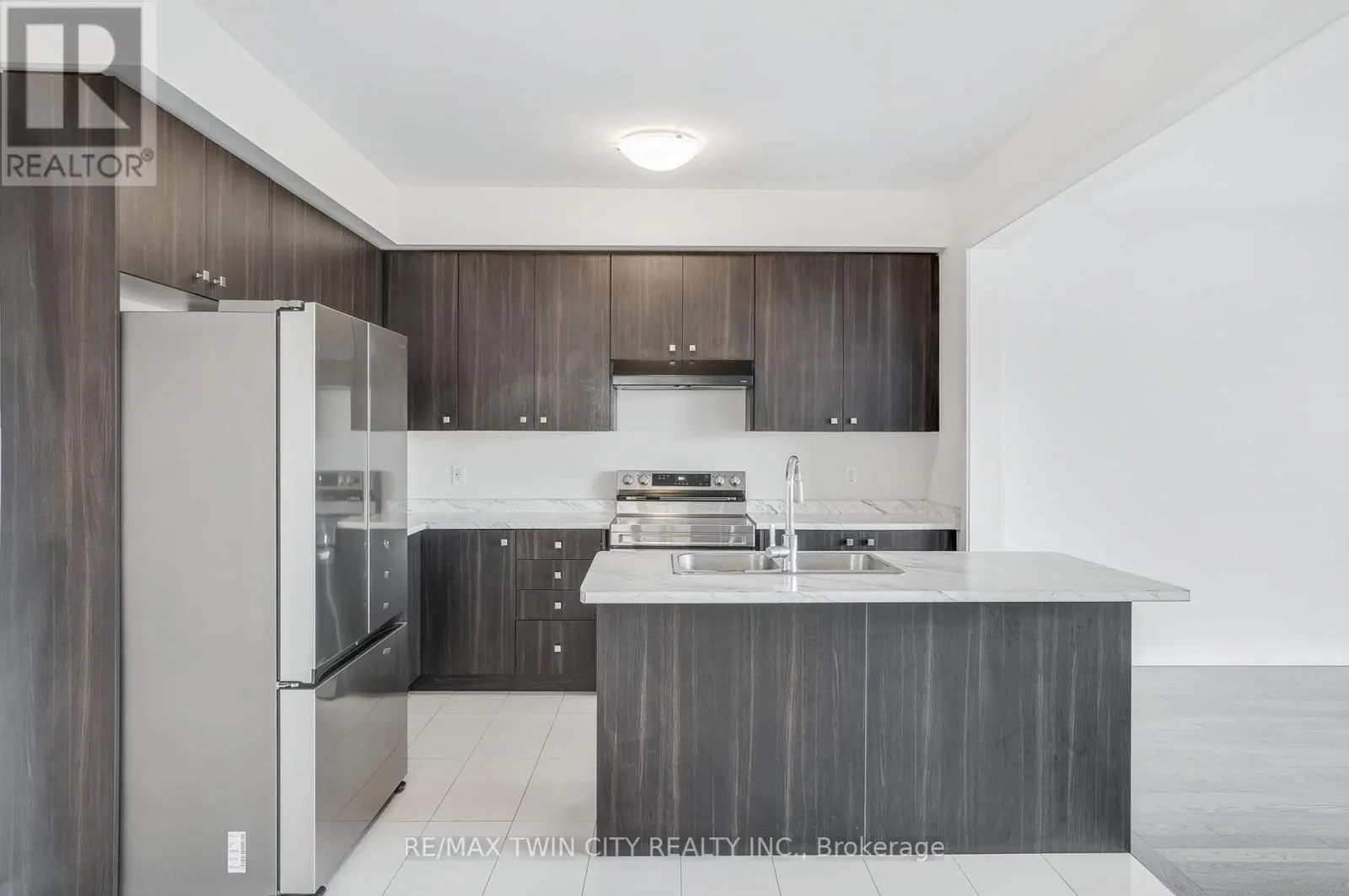200 WILMOT ROAD