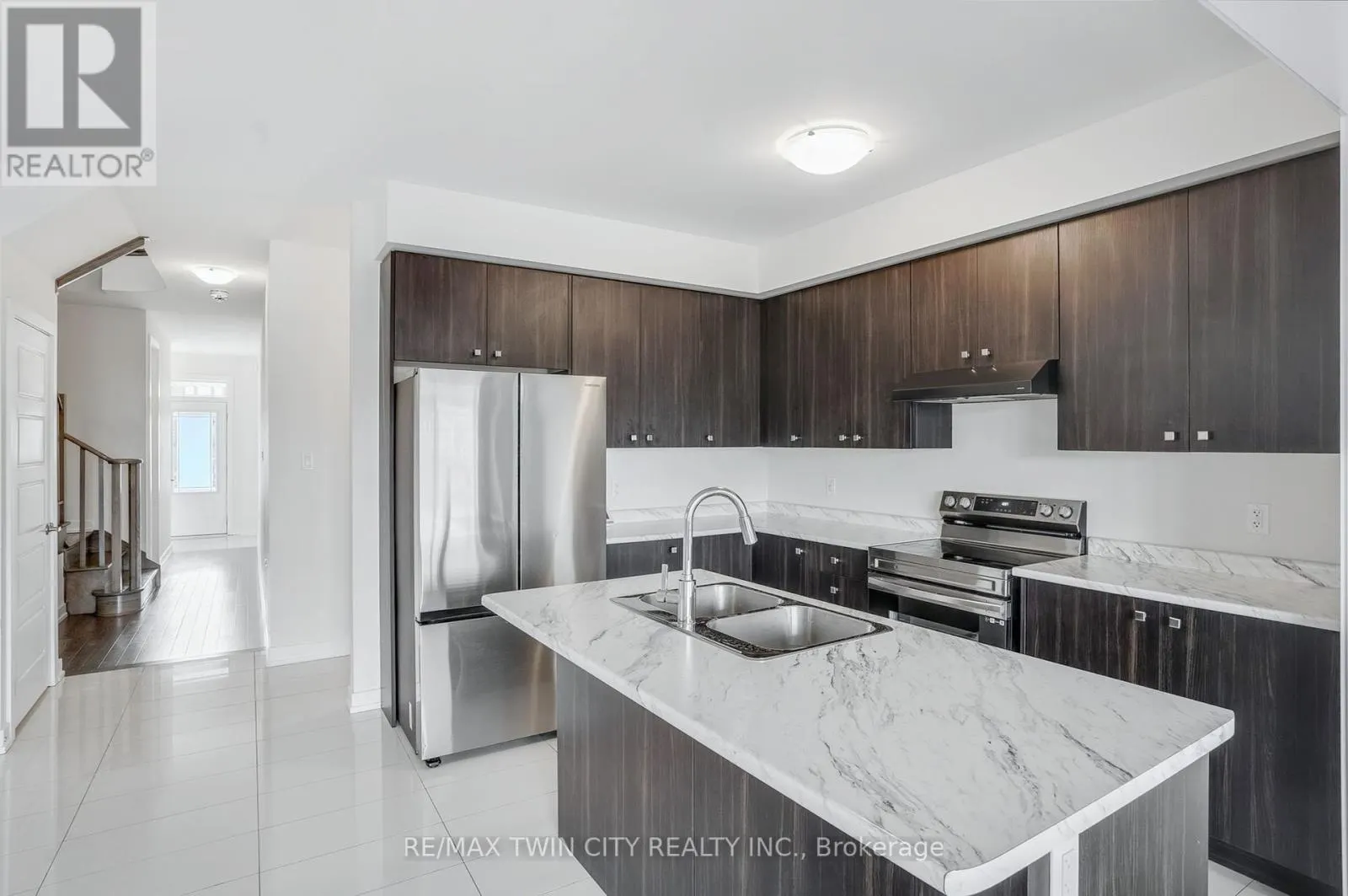 200 WILMOT ROAD