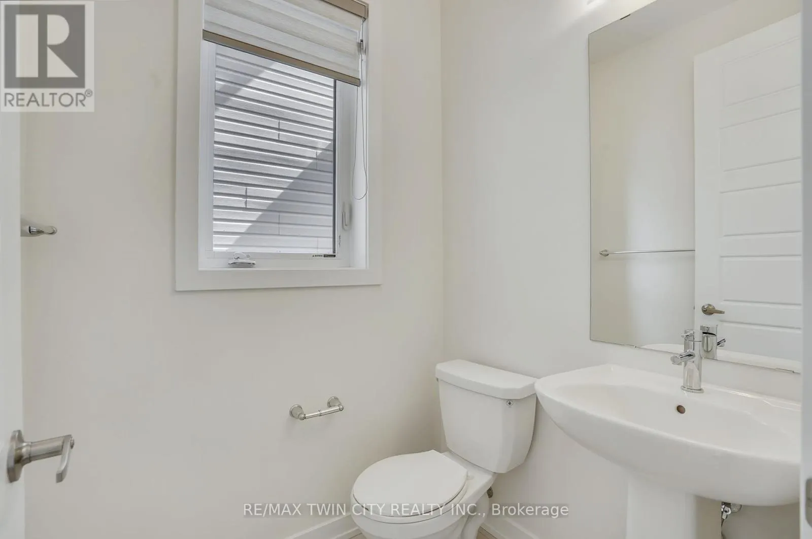 200 WILMOT ROAD
