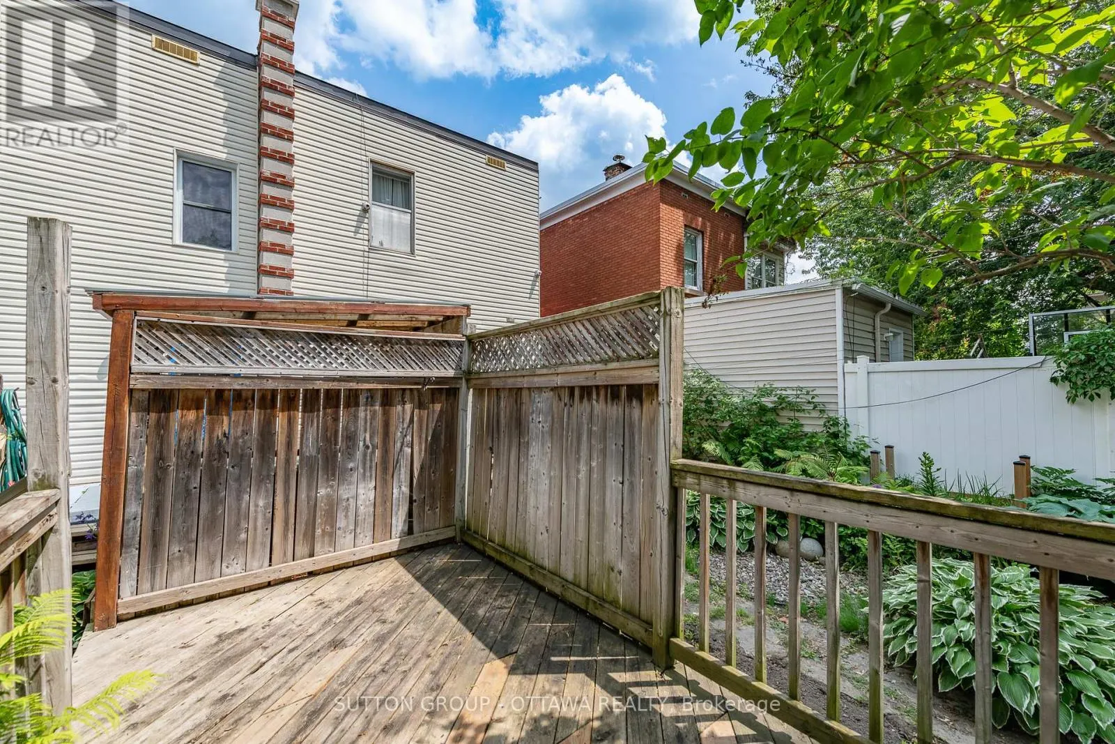 186 MCGILLIVRAY STREET