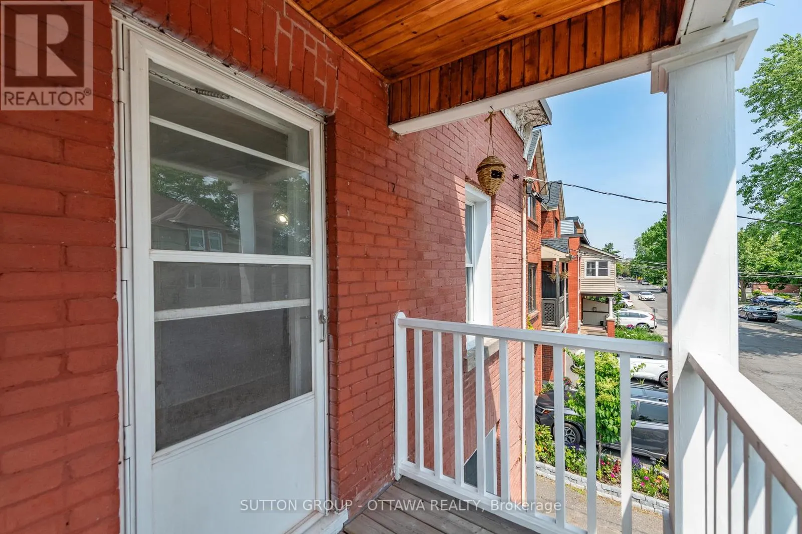 186 MCGILLIVRAY STREET