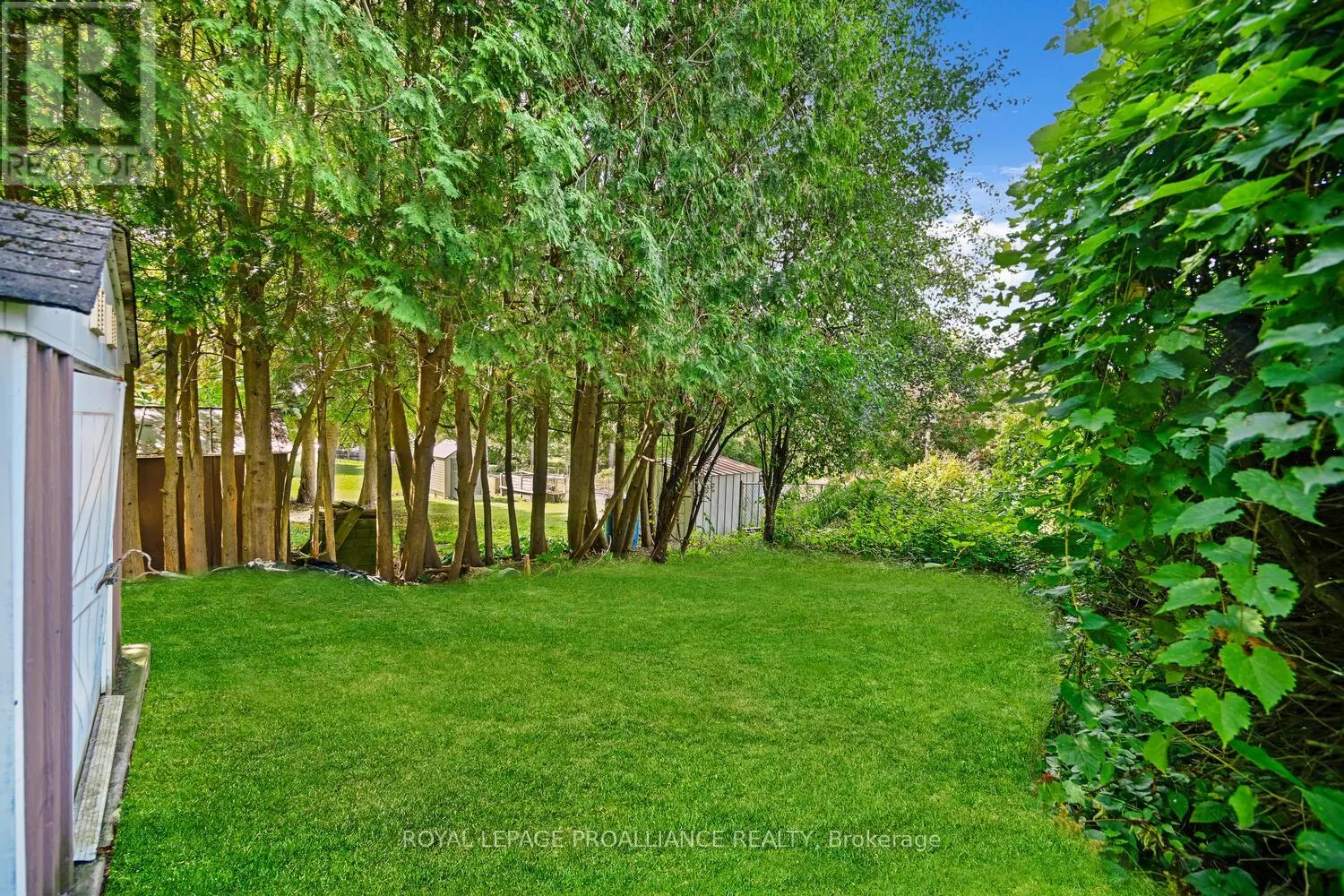 14 DAVISON AVENUE