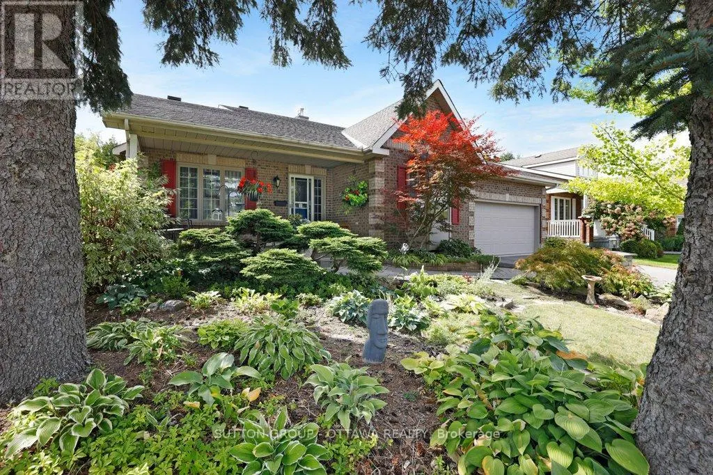 43 FOREST CREEK DRIVE