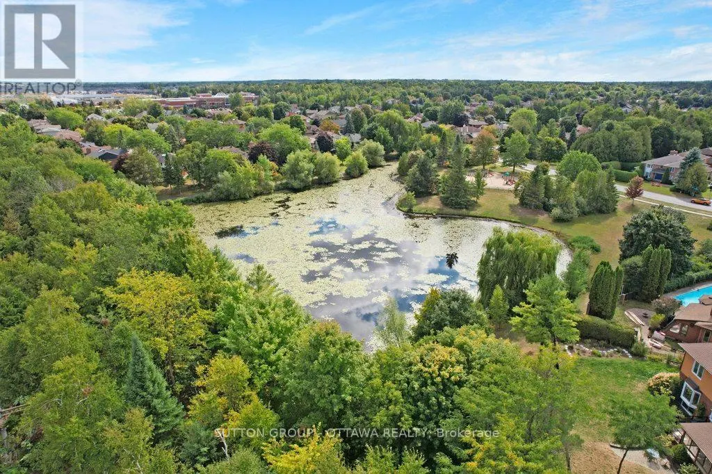 43 FOREST CREEK DRIVE