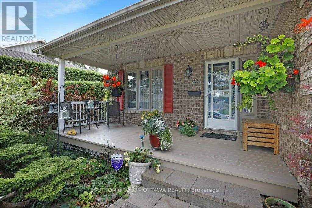 43 FOREST CREEK DRIVE