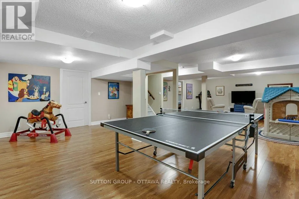 43 FOREST CREEK DRIVE