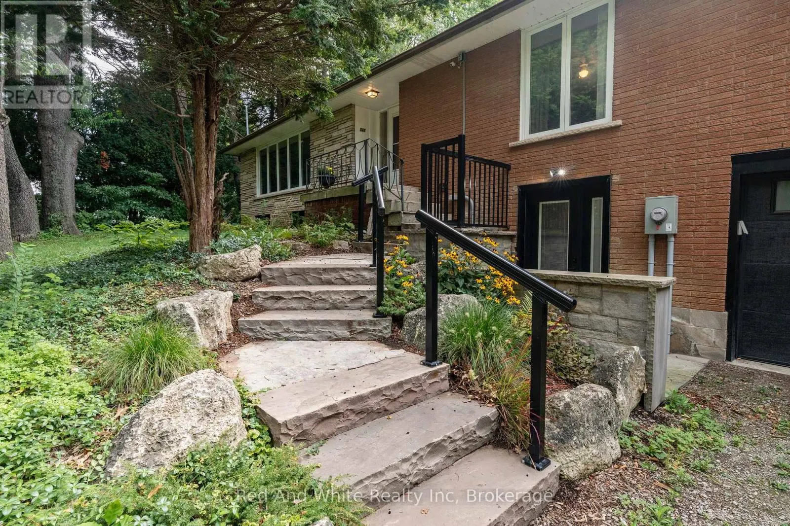 346 JERSEYVILLE ROAD W