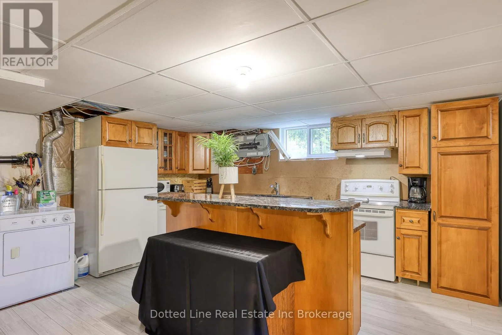 1424 BURFORD-DELHI TOWNLINE