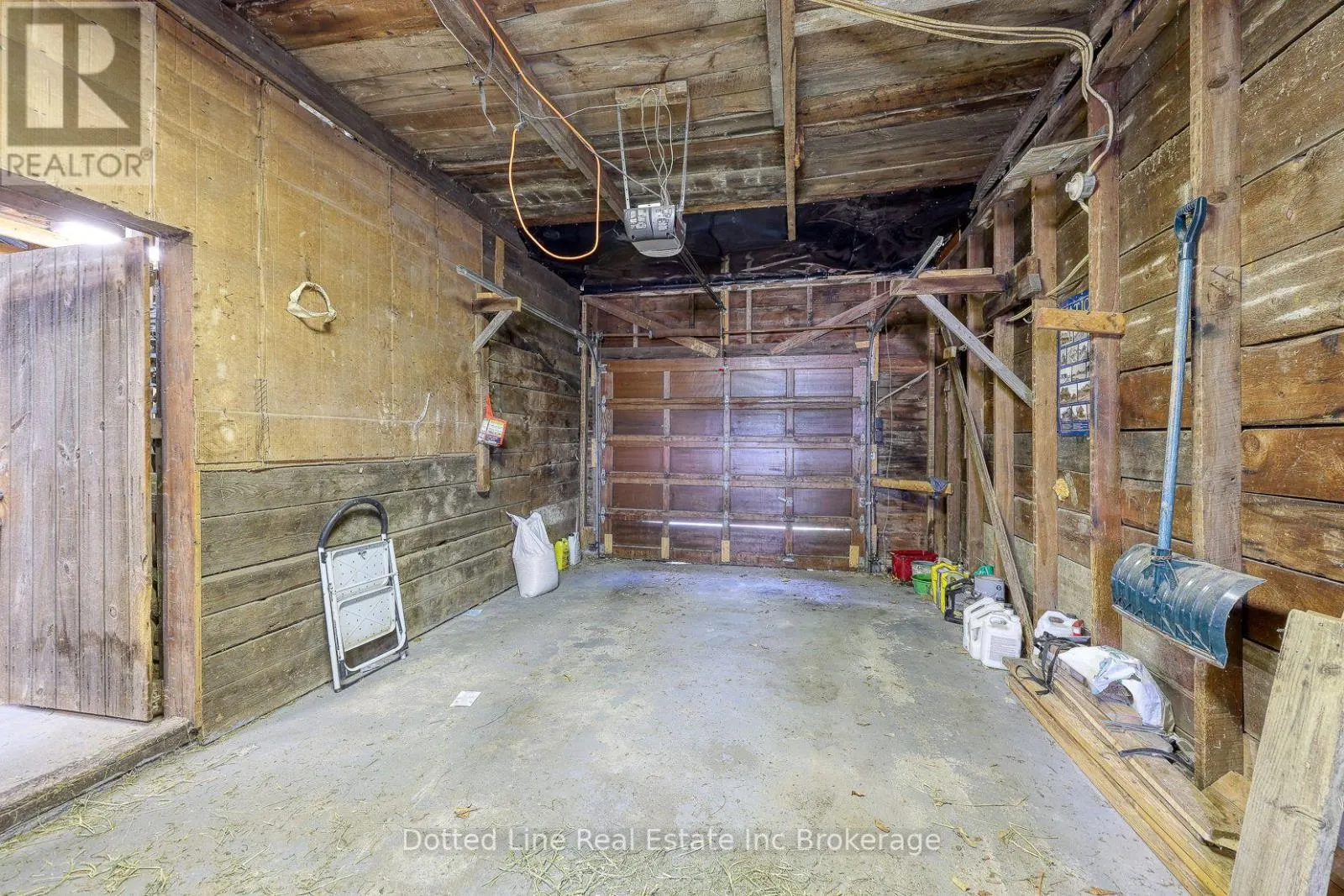 1424 BURFORD-DELHI TOWNLINE