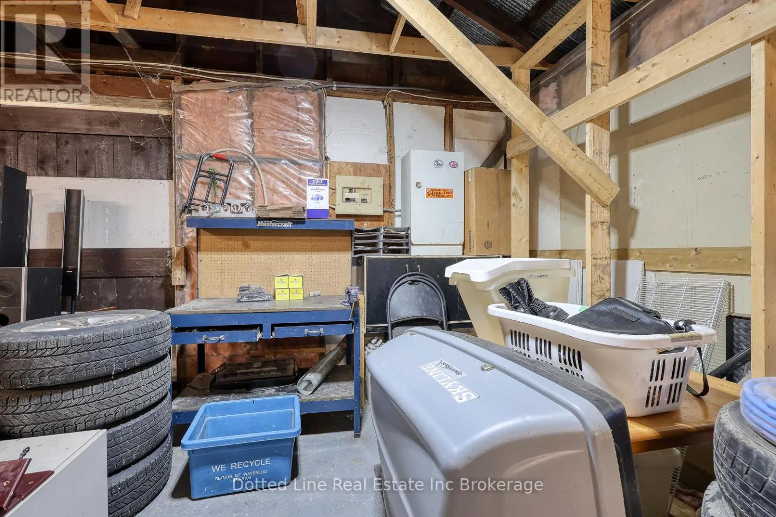 1424 BURFORD-DELHI TOWNLINE