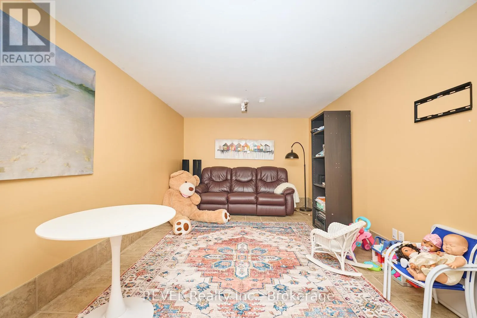 6585 KUHN CRESCENT