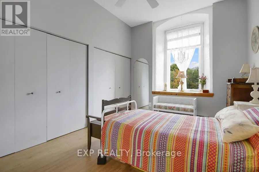 503 - 1 ROSAMOND STREET