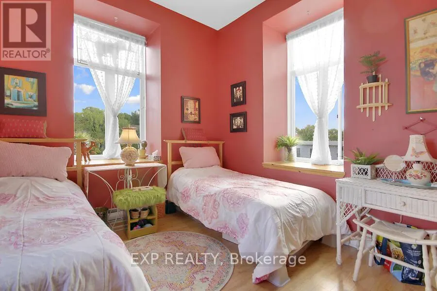 503 - 1 ROSAMOND STREET