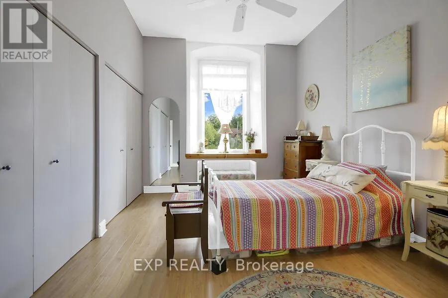 503 - 1 ROSAMOND STREET