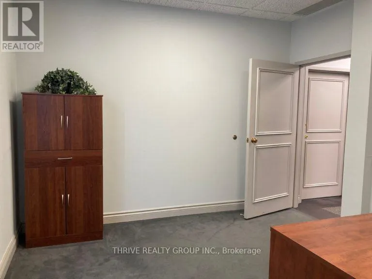 212 - 341 TALBOT STREET, #212
