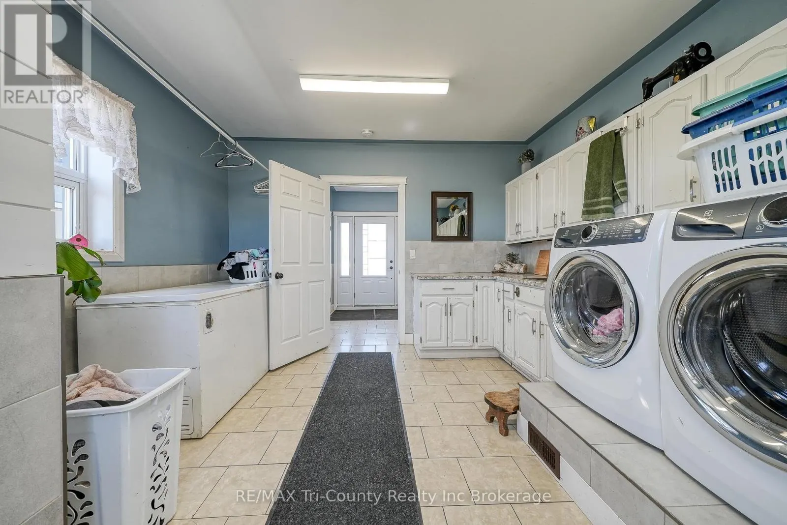 9693 CULLODEN ROAD