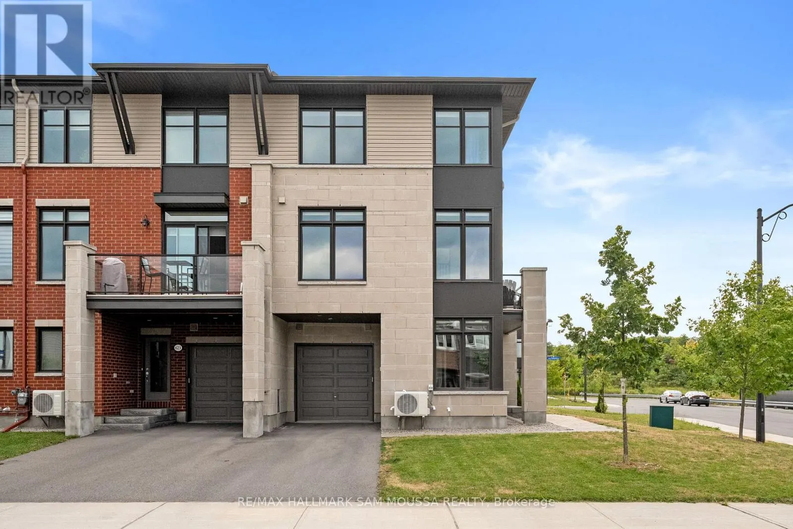 625 CARTOGRAPHE STREET