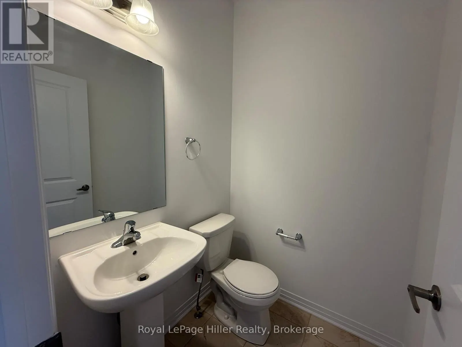 6 POETT AVENUE