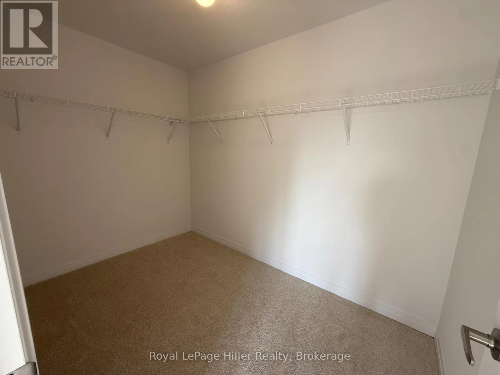 6 POETT AVENUE