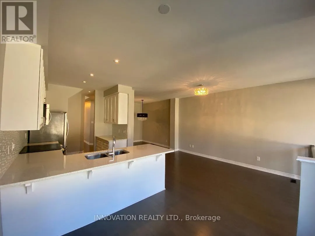 322 FERGUS CRESCENT