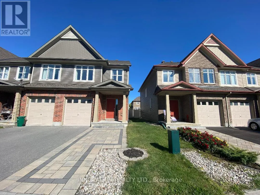 322 FERGUS CRESCENT