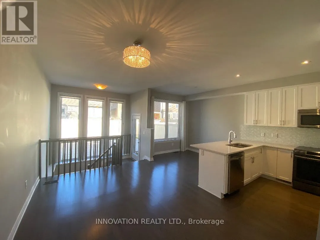 322 FERGUS CRESCENT