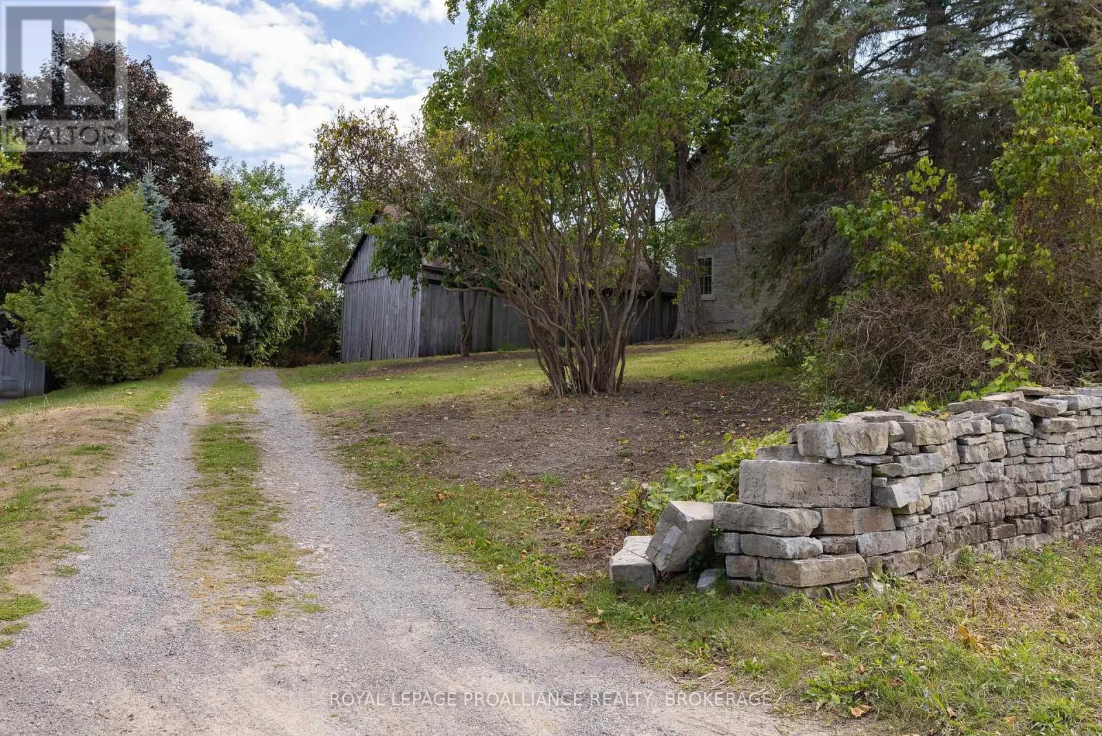 1049 HIGHWAY 2 E