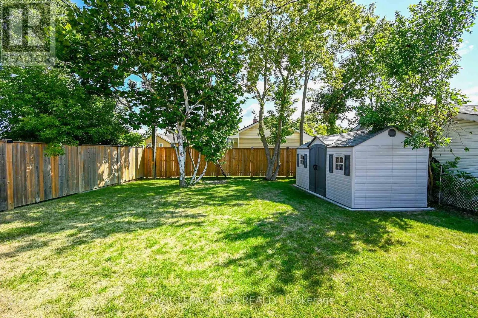 27 BLAIN PLACE
