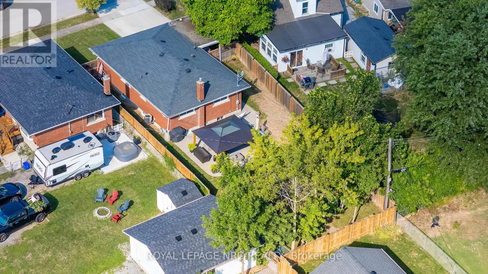 27 BLAIN PLACE