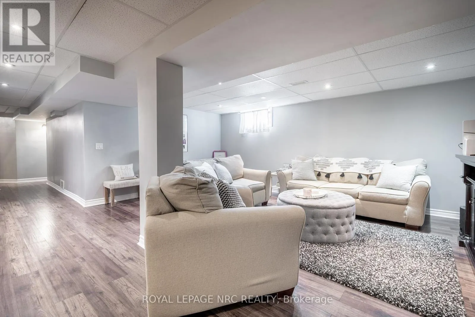 27 BLAIN PLACE