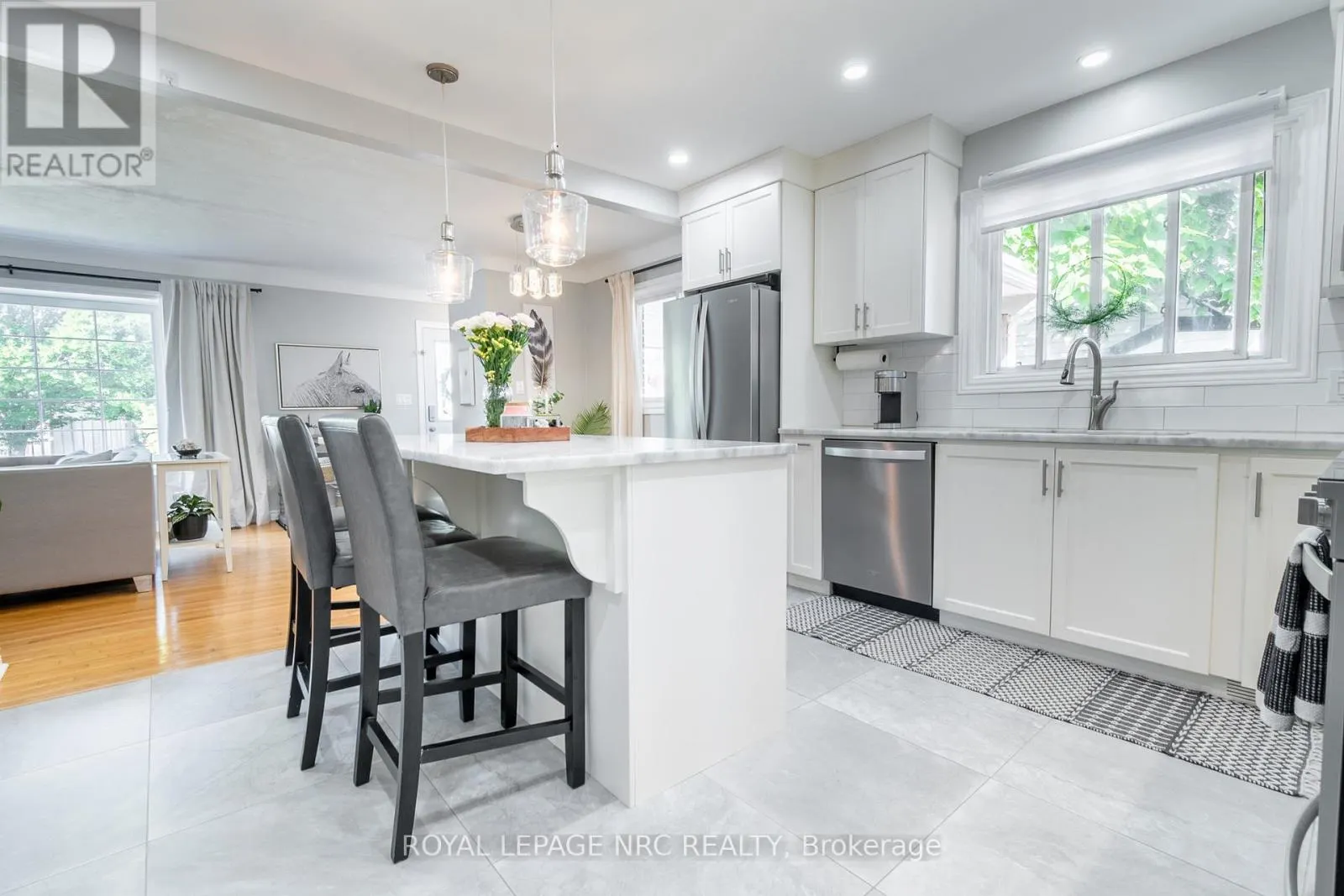 27 BLAIN PLACE