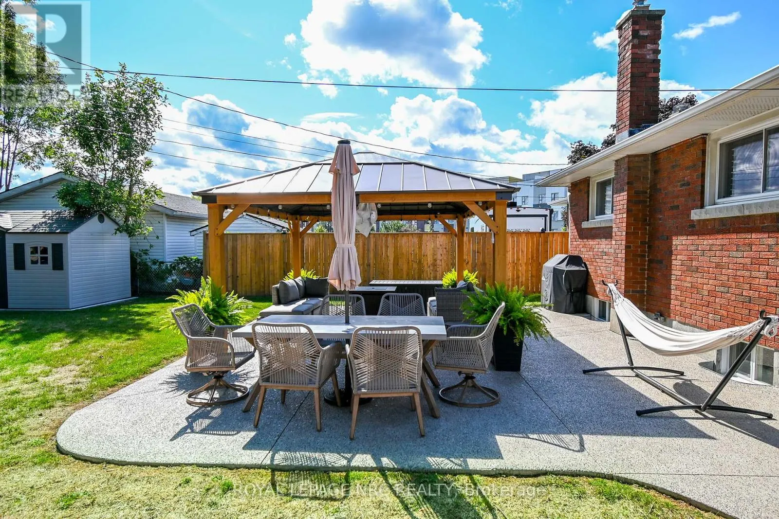 27 BLAIN PLACE