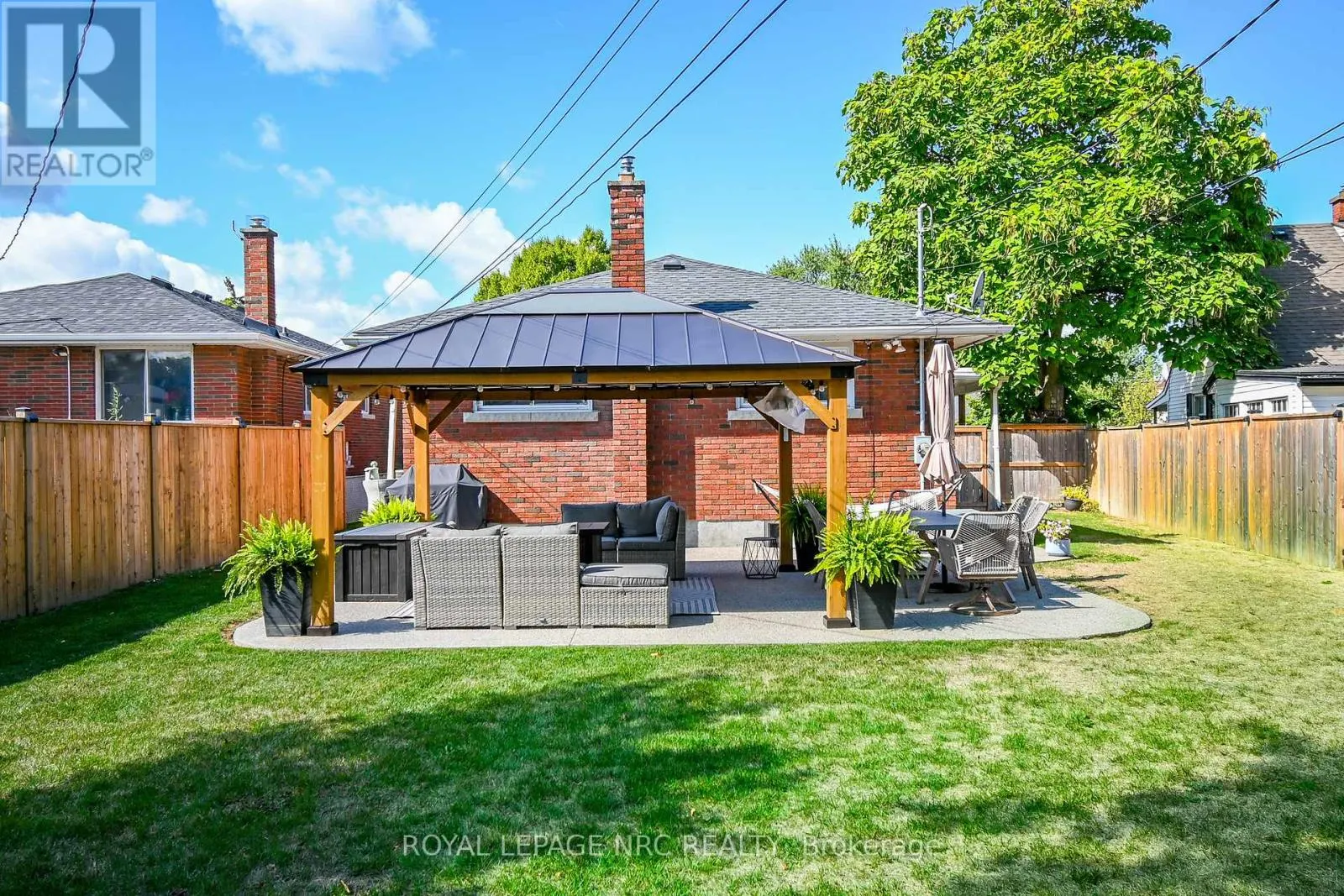 27 BLAIN PLACE