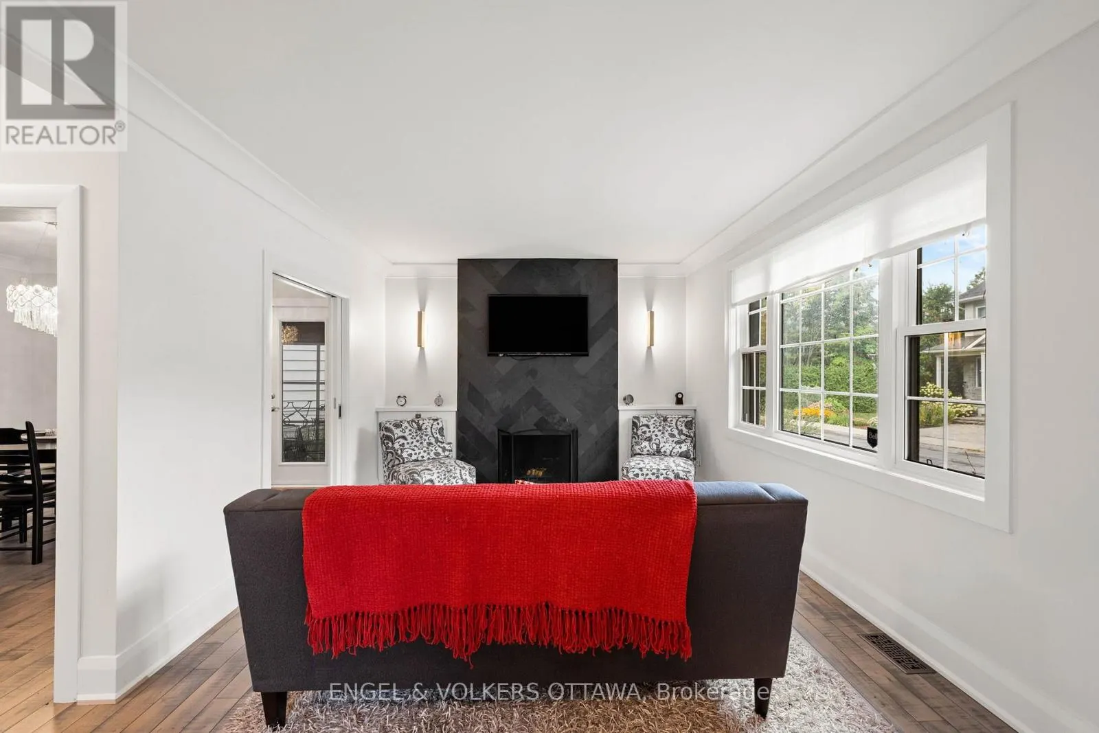 22 MOUNT PLEASANT AVENUE