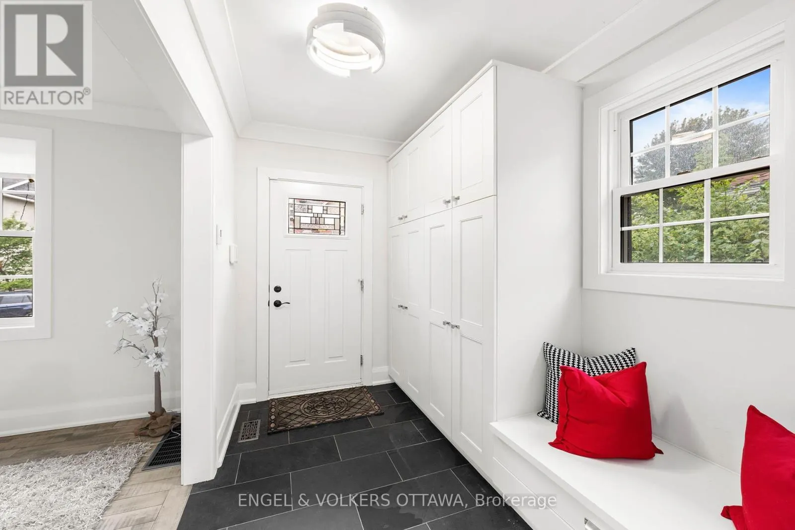 22 MOUNT PLEASANT AVENUE