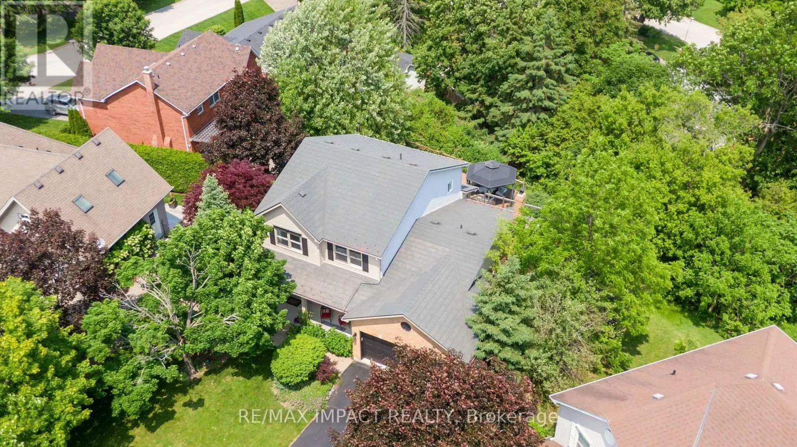 3 GIBSON PLACE