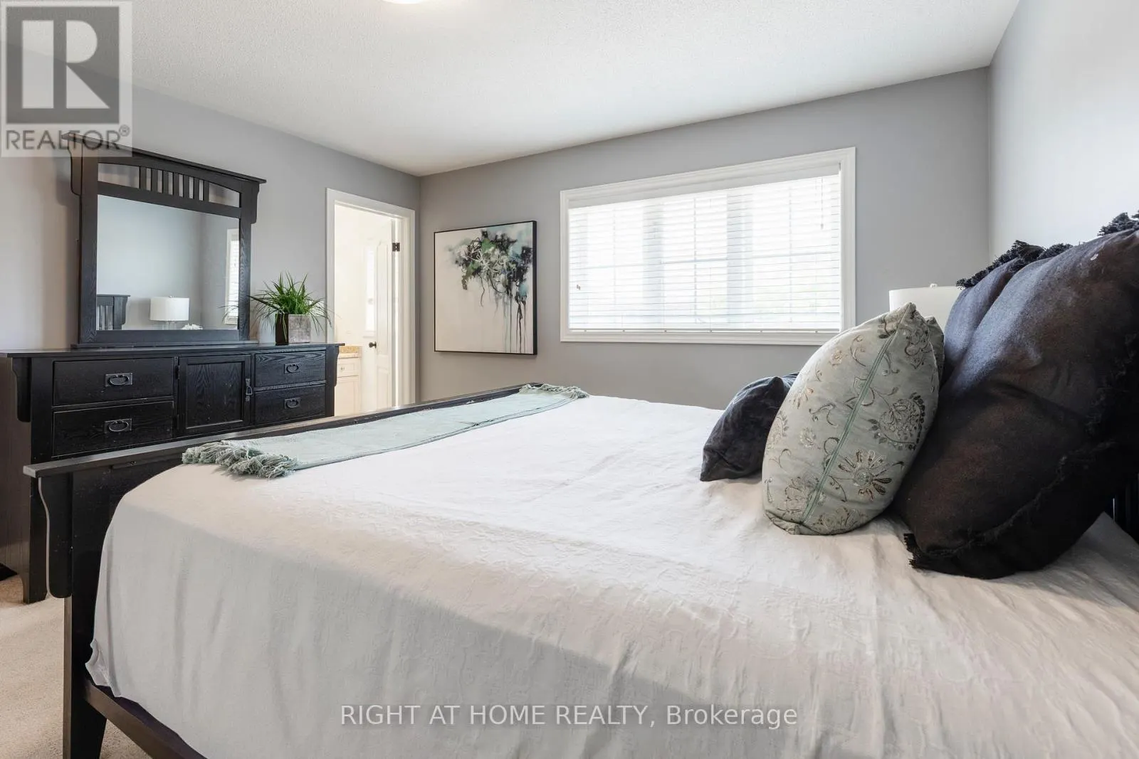56 MARINA POINT CRESCENT