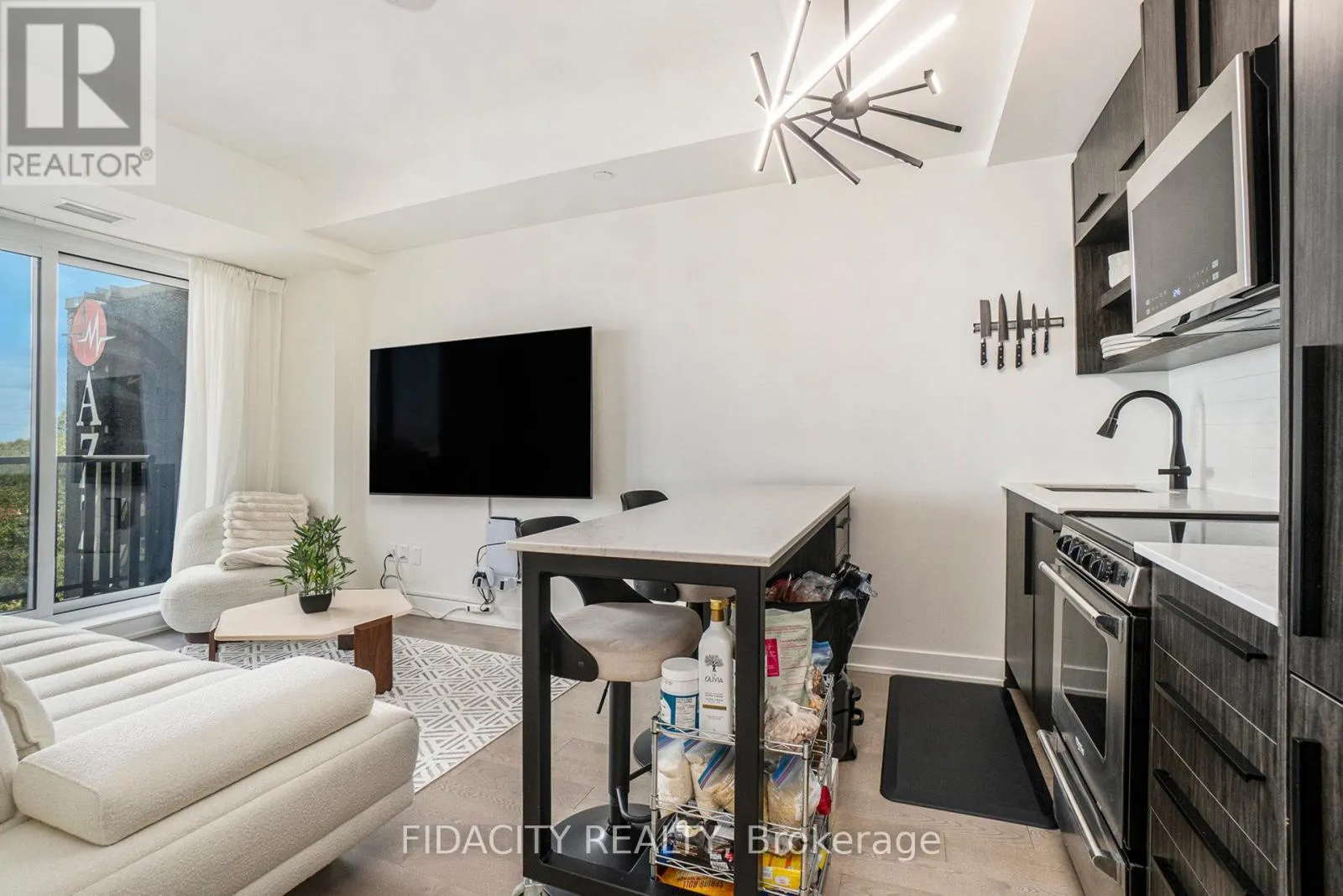 515 - 560 RIDEAU STREET