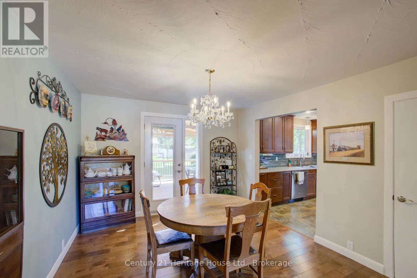 375 GEORGE STREET W