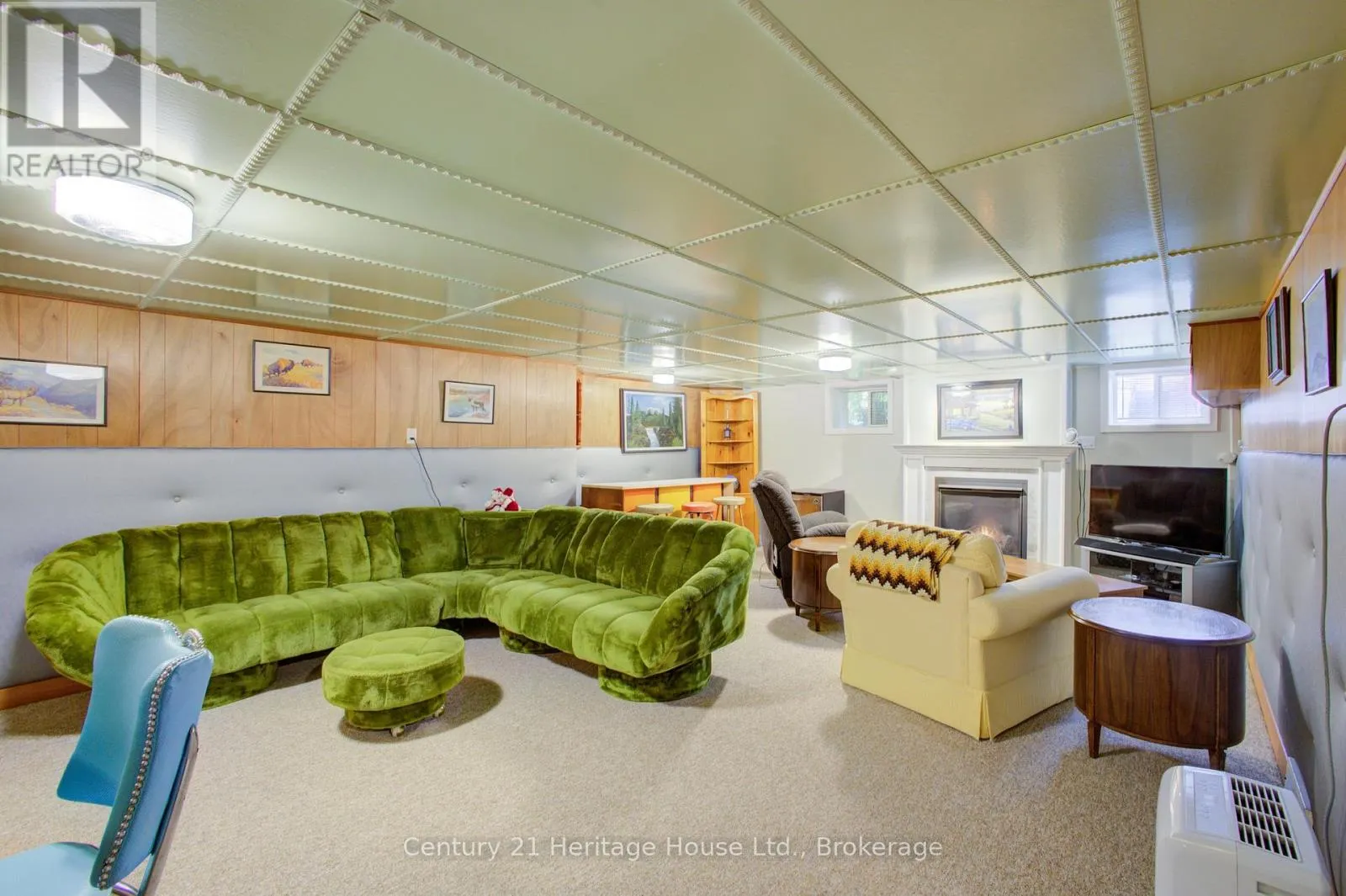 375 GEORGE STREET W