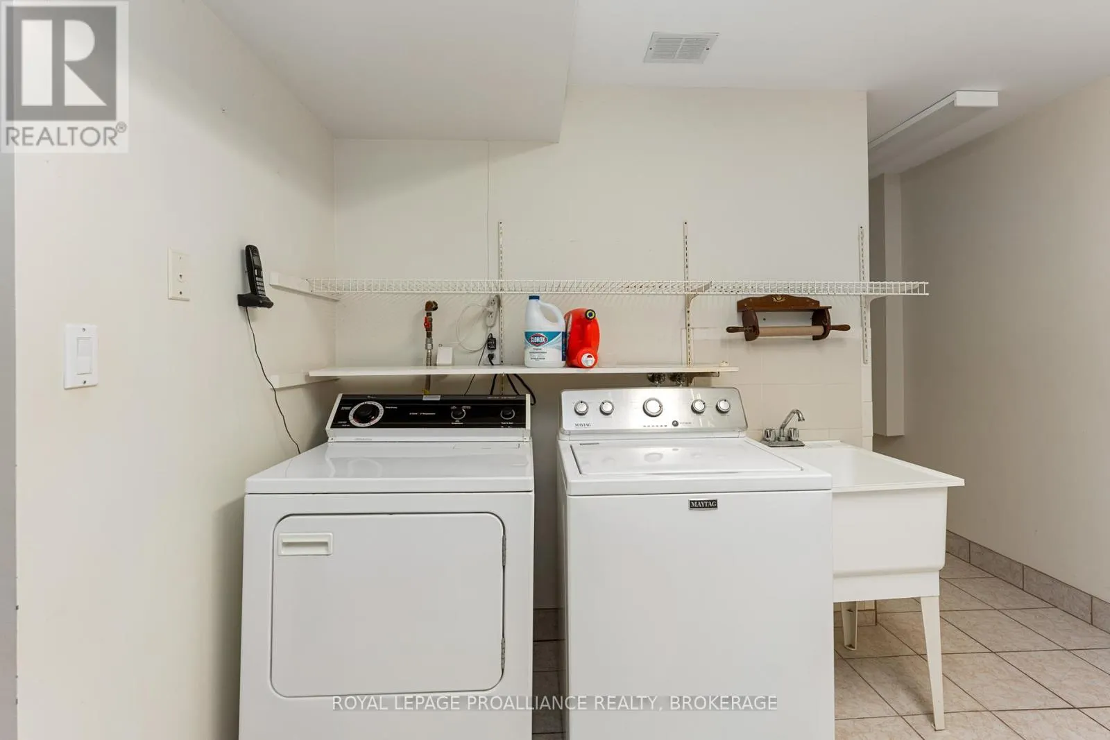 377 BRIARWOOD DRIVE