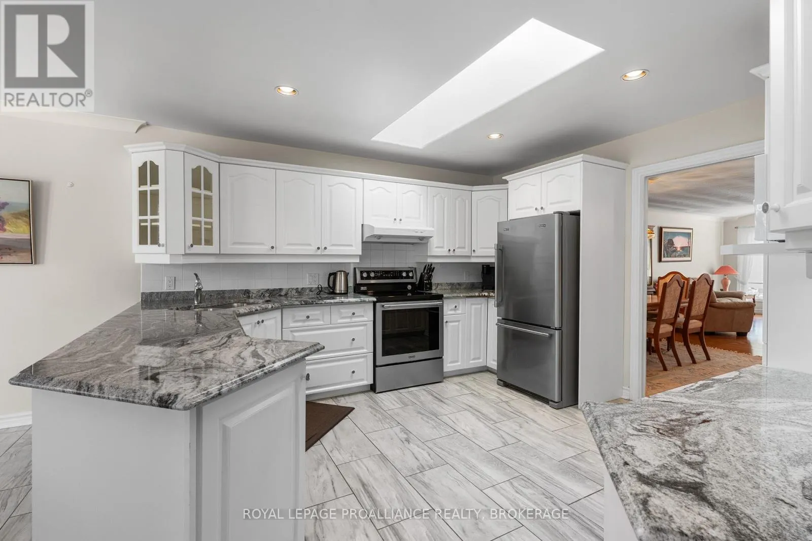 377 BRIARWOOD DRIVE