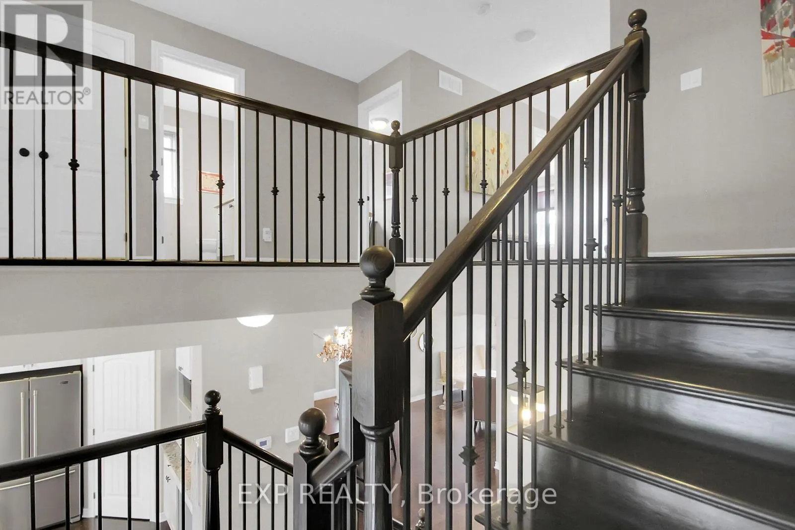 132 GRACEWOOD CRESCENT