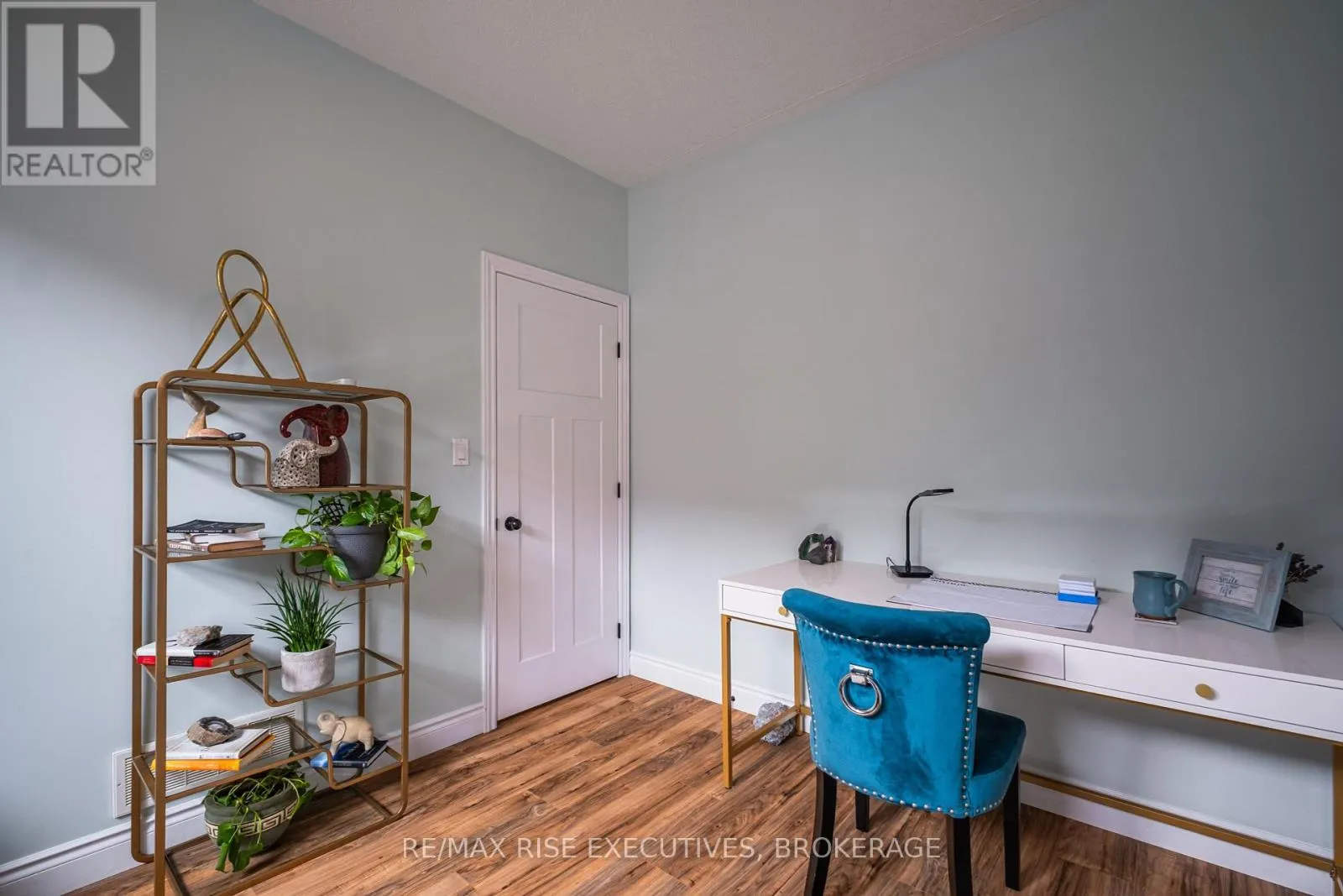 134 ISLANDVIEW DRIVE
